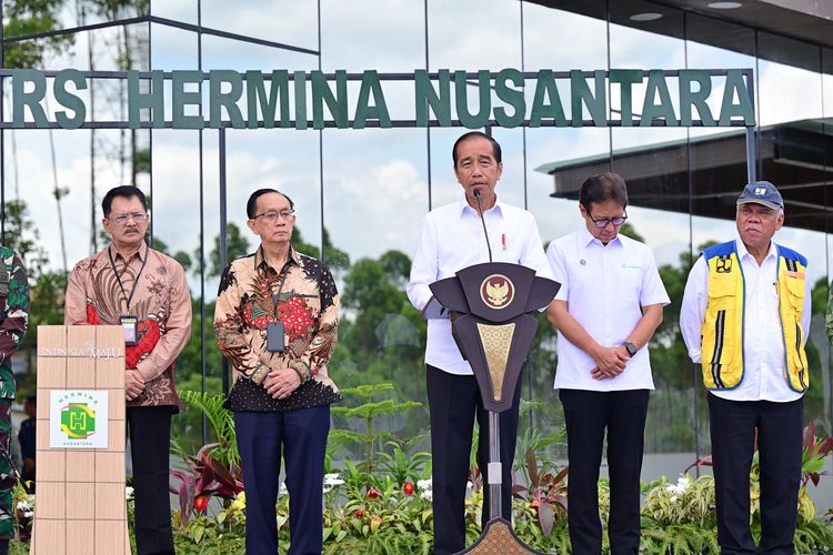Bandingkan Infrastruktur Indonesia dengan China, Jokowi: Kita Jauh Tertinggal
