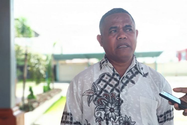 Ketua Musyawarah Kerja Pengawas Sekolah Dinas pendidikan Menengah Kabupaten Mimika, Laurensius Lasol