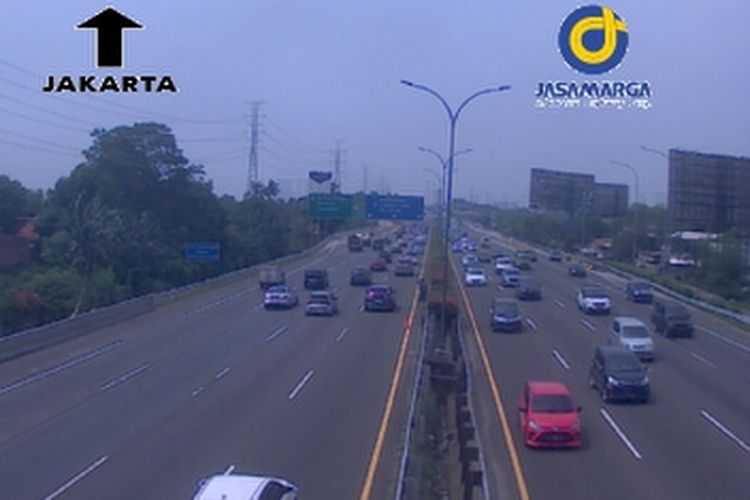 Tampilan CCTV di Tol Jakarta-Tangerang Km 11+600 pada Rabu (19/4/2023) siang.