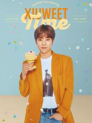 Poster fan meeting Xiumin EXO, Xiuweet Time, di Jamsil Stadium, Seoul, pada 5 Mei mendatang.