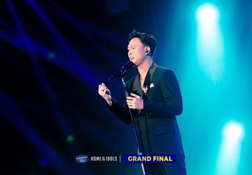Fajar Indonesian Idol XIII Duet dengan Raisa Bawakan Lagu Ahmad Dhani