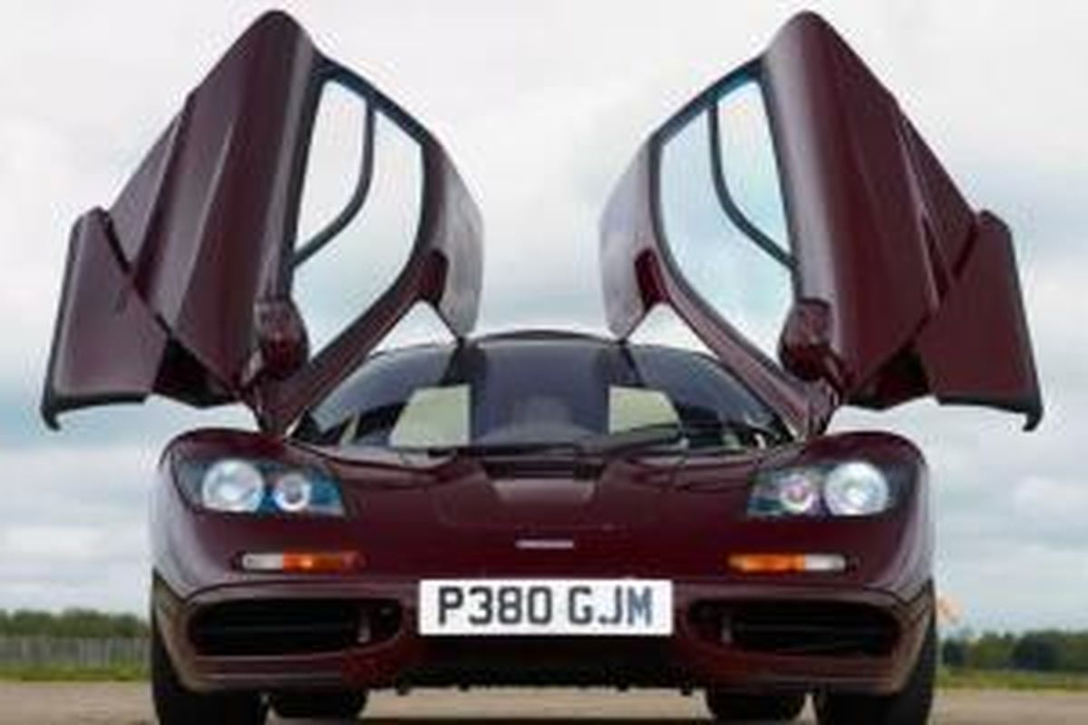 McLaren F1 milik Rowan Atkinson