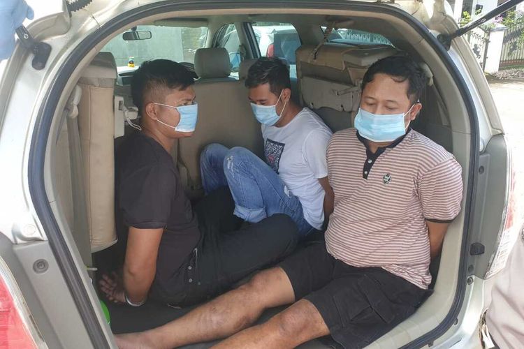 Tiga buronan kasus pencurian diamankan aparat Polres Magelang di perbatasan Jateng-Jogja, Selasa (12/5/2020).