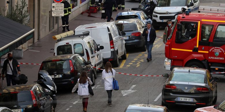 Chronology of Knife Attacks at Nice French Church, 1 Woman Beheaded Page all