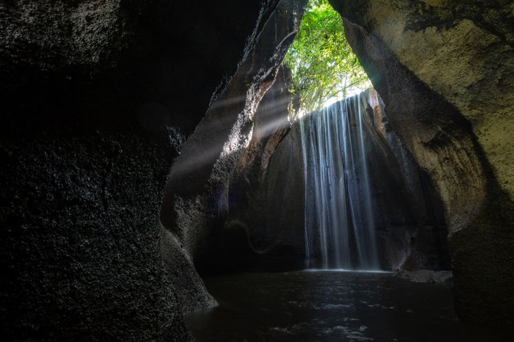 Air terjun Tukad Cepung di Kabupaten Bangli, Bali