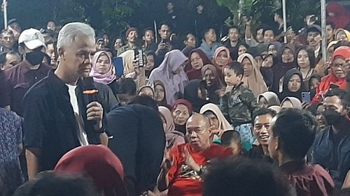 Anak Muda Mengeluh Susah Dapat Kerja, Ganjar Contohkan Susi Pudjiastuti