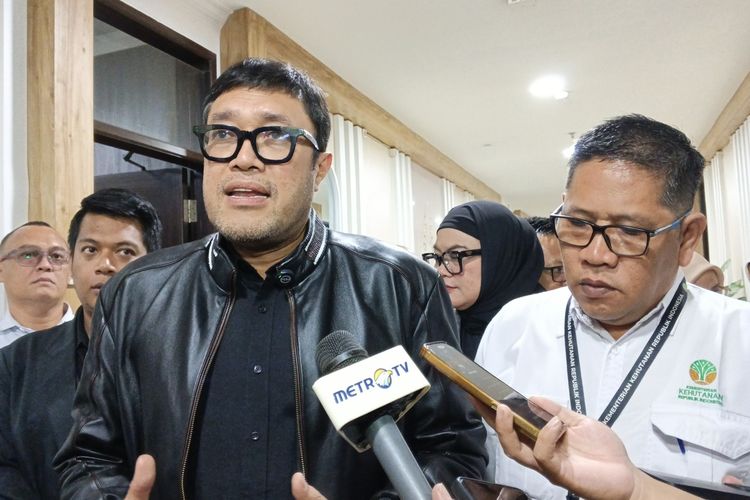 Dua Anak Harimau Mati, Ono Surono Desak Wali Kota Farhan Sat-set Tentukan Pengelola Bandung Zoo