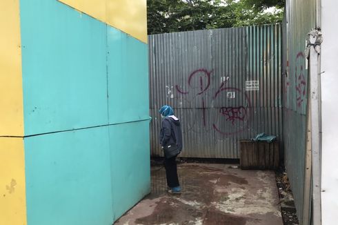 Bau Pesing dan Becek di JPO Terminal Depok, Warga: Baru Mau Naik, Eh Ada yang Kencing...
