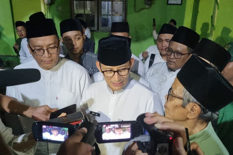 Sandiaga Uno bersilaturahim ke Ponpes Al Itqon Kota Semarang, Jumat (9/6/2023).