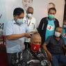 Gugatan Machfud Arifin-Mujiaman Ditolak MK, Pendukung Eri Cahyadi-Armuji Cukur Gundul