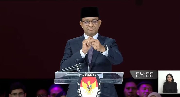 Saat Anies Buka Debat Capres dengan Bahasa Isyarat...