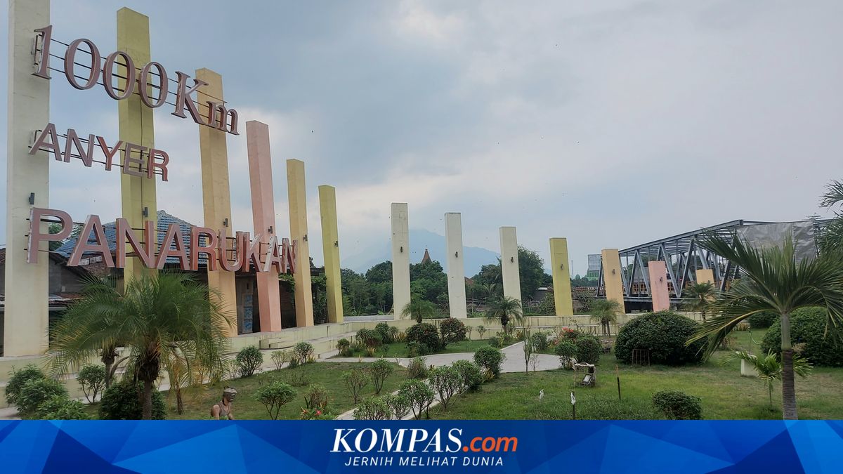 Monumen 1.000 Km Anyer-Panarukan, Titik Akhir Jalan Raya Pos Daendels