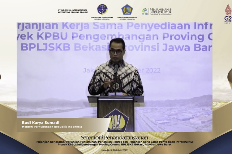 Menteri Perhubungan Budi Karya Sumadi dalam seremoni Penandatanganan Proyek KPBU Pengembangan Proving Ground BPLJSKB Bekasi, Jawa Barat, Senin (31/10/2022).