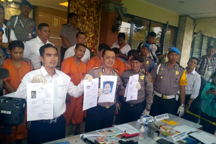 Kapolresta Denpasar Kombes Hadi Purnomo memberikan keterangan pers terkait kasus wakil ketua DPRD Bali yang terlibat kasus narkoba.