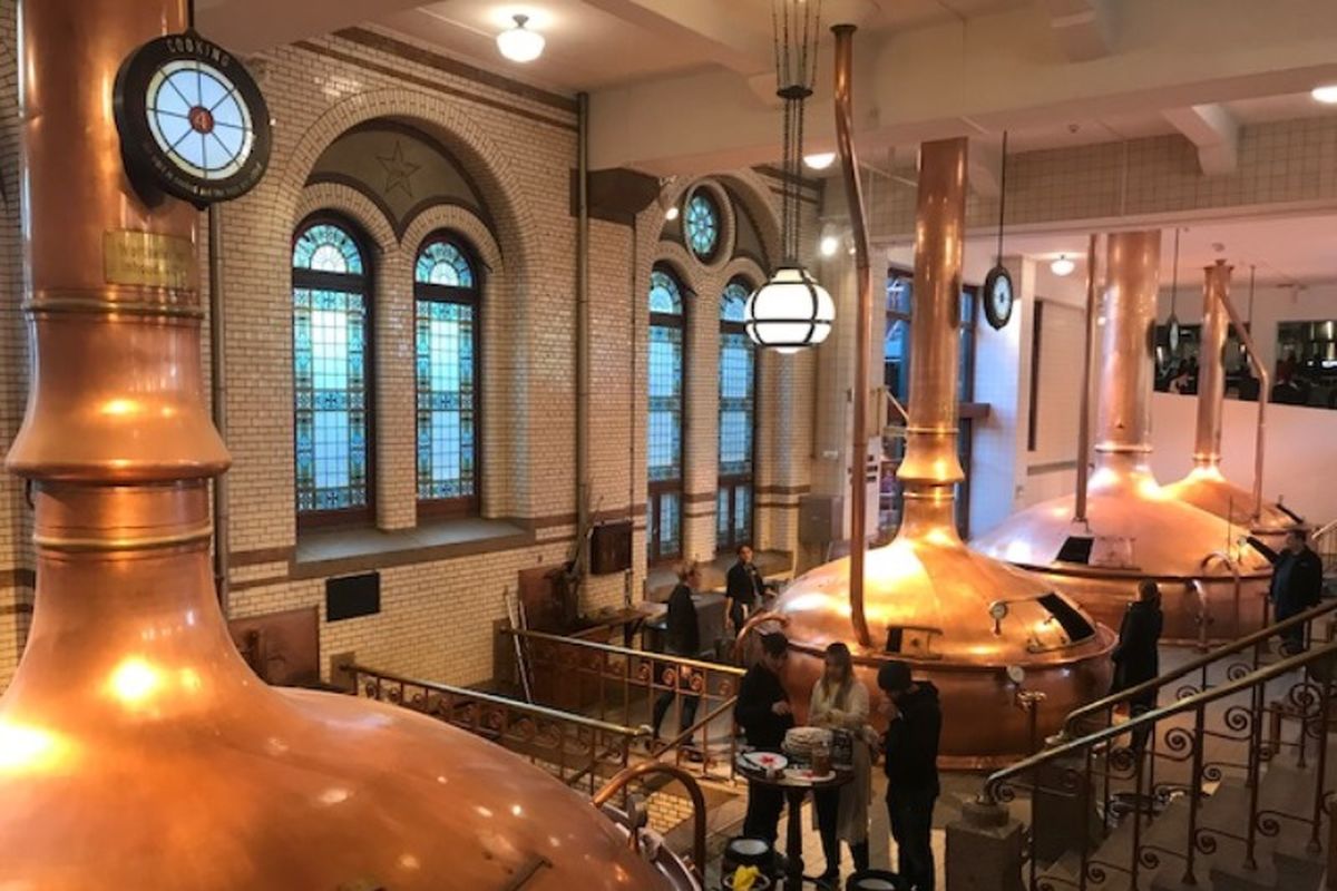 Ruang perebusan barley di bekas pabrik bir Heineken di Amsterdam, Belanda.