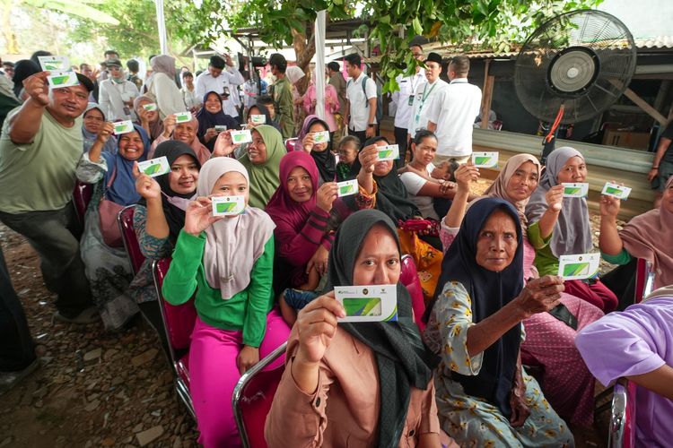 Baznas RI Beri Jaminan Sosial bagi 100 Ribu Pemulung, Buruh Tani, Nelayan, dan Pedagang Kecil