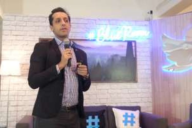 VP of Media for Asia Pacific & Middle East Twitter, Rishi Jaitly saat peluncuran #BlueRoom di Jakarta, Kamis (4/8/2016)