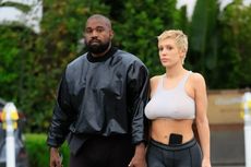 Warga Italia Menuntut Polisi Tangkap Kanye West dan Istrinya karena Perilaku Tak Senonoh Selama Liburan di Negara Tersebut