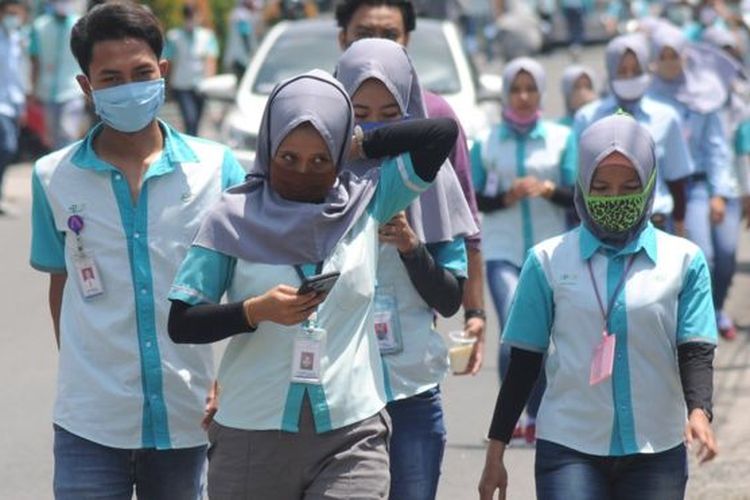 Telanjur Di Phk Apakah Pekerja Berhak Dapat Thr Dari Perusahaan Halaman All Kompas Com