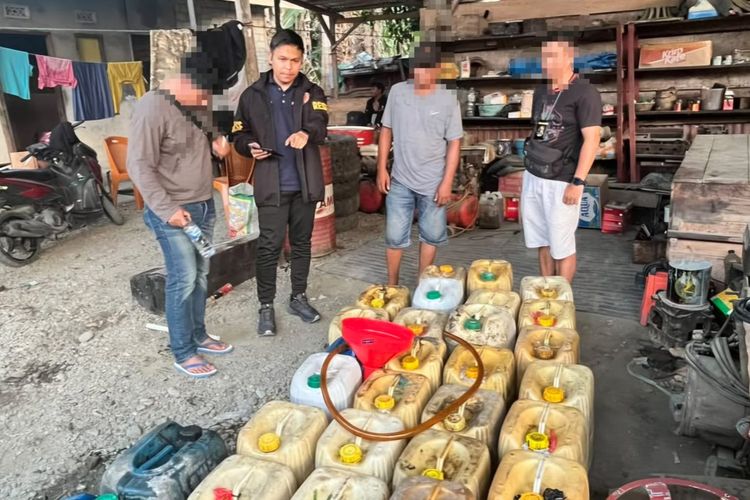 Polda Maluku Utara Ungkap Dugaan Penyelewengan Solar Subsidi di Halsel, 7 Truk Diamankan