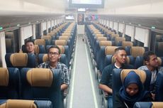 Ngabuburit Unik, Naik Kereta Majapahit Kelas Ekonomi Rasa Eksekutif dari Malang