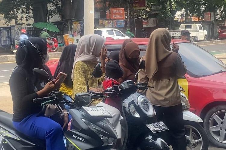 Apa Bahaya di Balik Scan Iris ke WorldID?