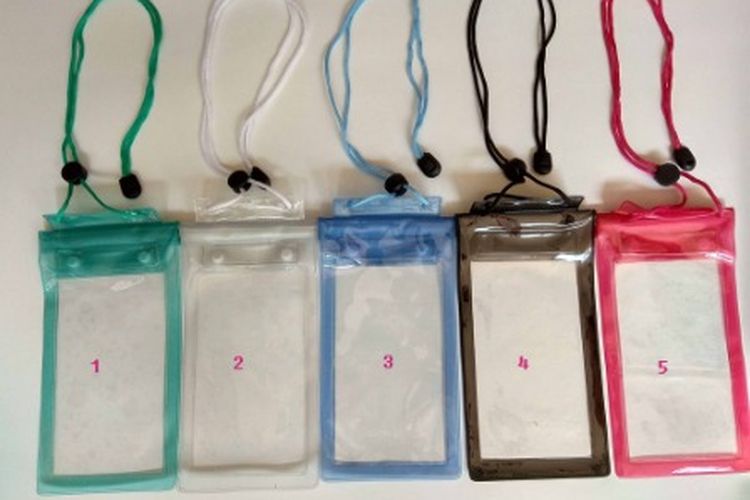 Tas plastik untuk smartphone
