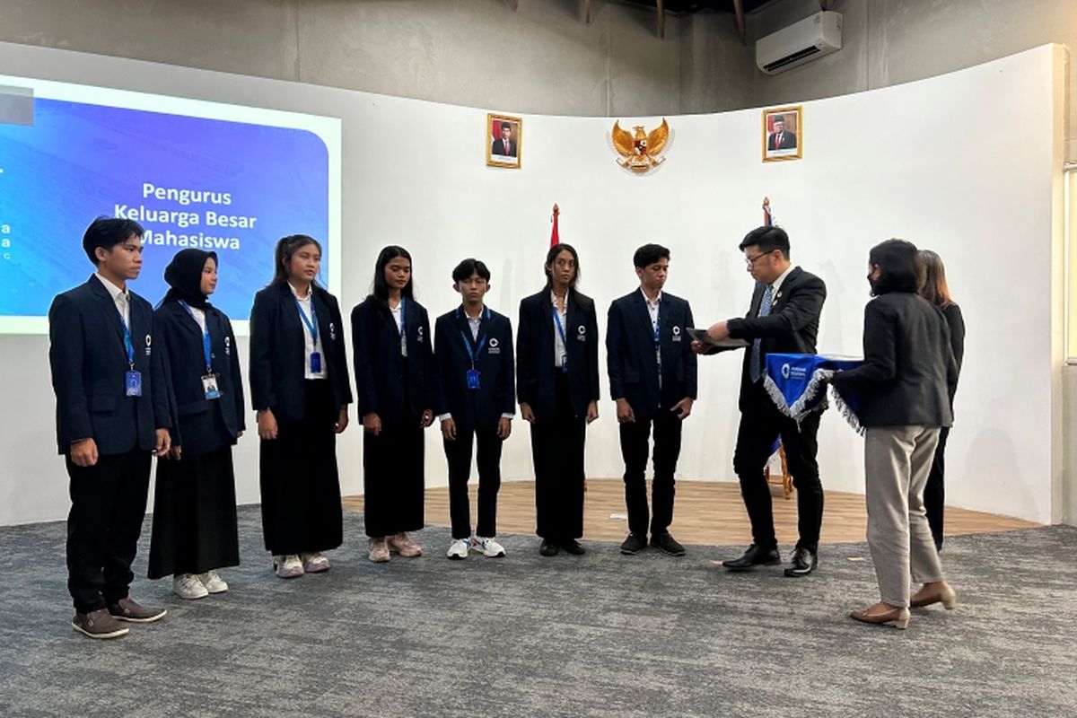 Politeknik Media Nusantara juga aktif mewadahi kreativitas para peserta didiknya dengan meresmikan sejumlah organisasi kemahasiswaan. 