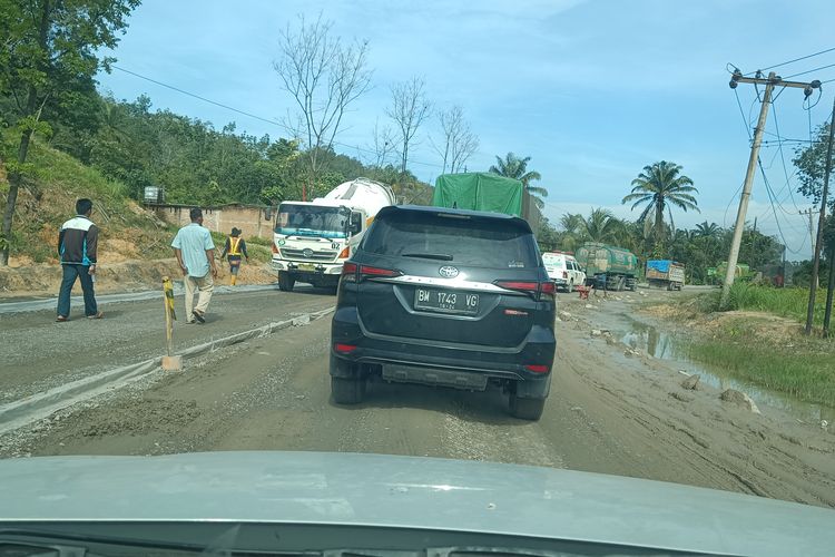 Jalan Lintas Timur Sumatera 