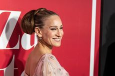 Ikon Mode Sarah Jessica Parker Ogah Beri Tips Mode buat Para Perempuan, Kenapa?