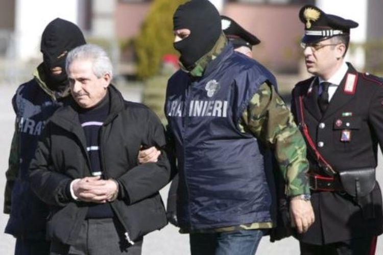Pasquale Condello yang diyakini sebagai bos mafia Ndrangheta ketika ditangkap pada 2008.