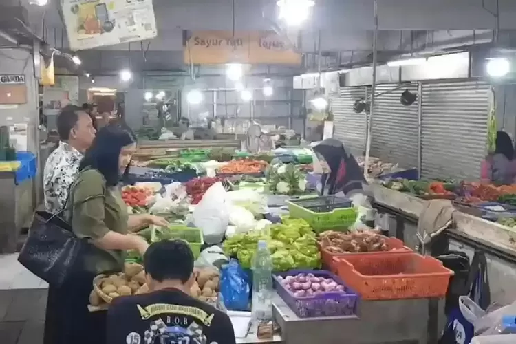Harga Kebutuhan Pokok Melonjak, Ibu di Bandung Putar Otak agar Rp 50.000 Bisa untuk Makan Dua Hari