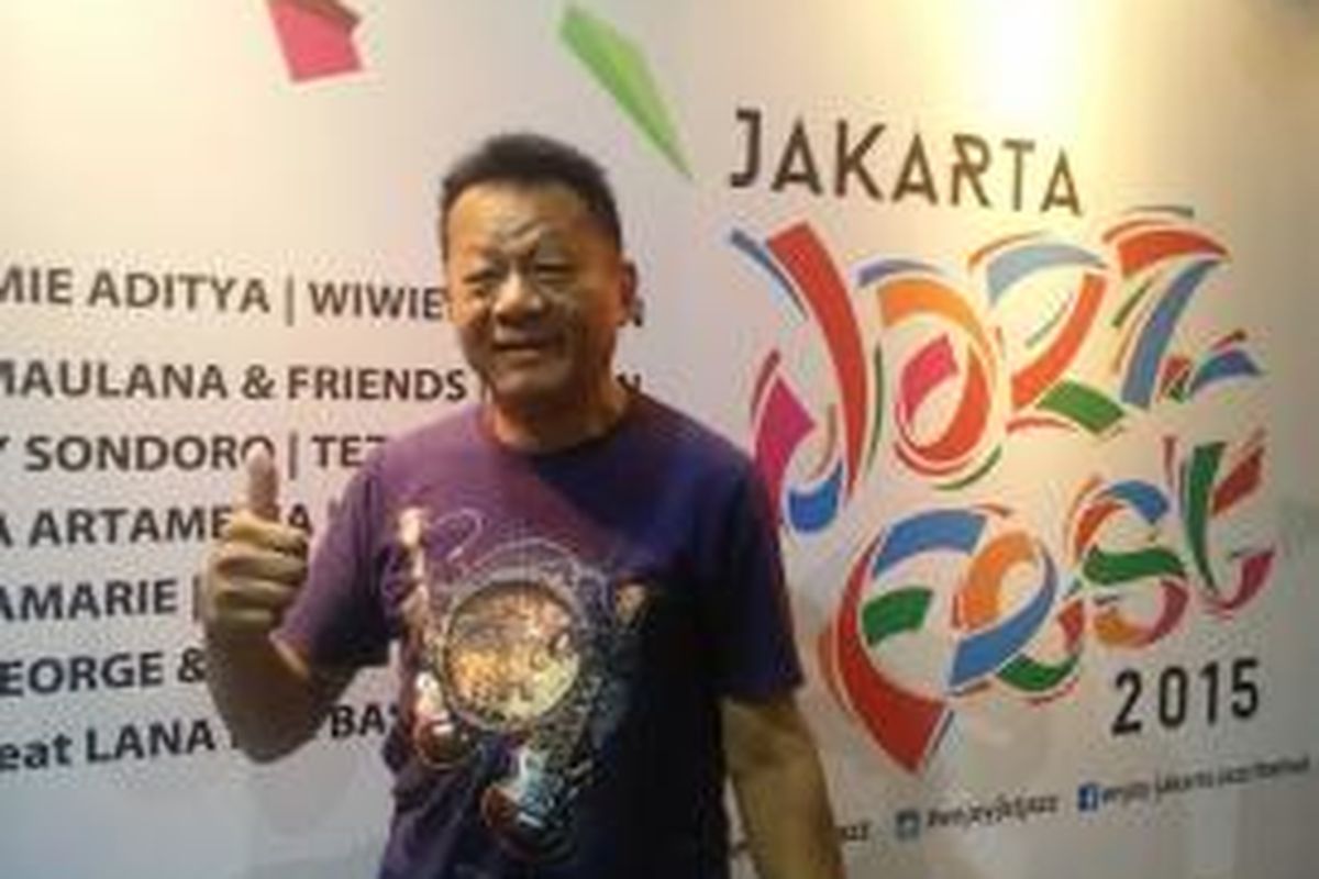 Ireng Maulana diabadikan sesudah hadir dalam jumpa pers Enjoy Jakarta Jazz Festival 2015 di fX, kawasan Sudirman, Jakarta Selatan, Rabu (16/9/2015) sore.