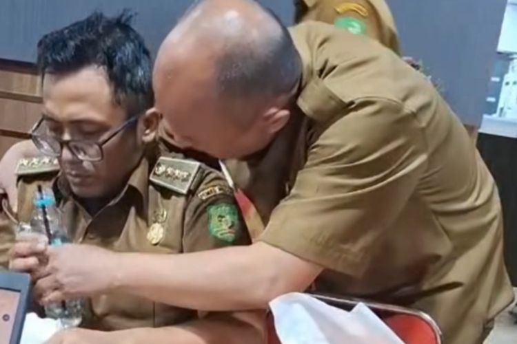 Viral Video Camat Medan Barat Sesak Napas Saat Diperiksa Inspektorat 