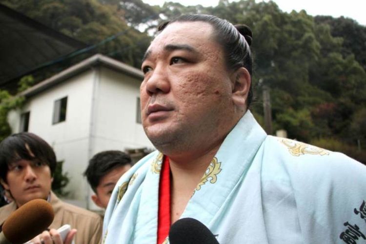 Harumafuji Kohei, juara dunia lima kali di kelas Yokozuna pada Selasa (14/11/2017). Harumafuji menyerang juniornya, Takanoiwa Yoshimori karena tidak suka dengan sikapnya