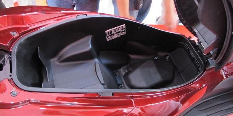 Bagasi All-New Honda PCX dengan kapasitas 8 liter