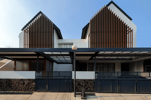 Harmoni Memikat, Warna Putih dan Kayu Khas Rumah Minimalis Modern