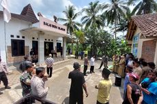 Pembangunan Jalan Desa Mangkrak karena Uang Diduga Dipinjam Kades, Warga Desa di Purworejo Geruduk Balai Desa Tuntut Pengembalian