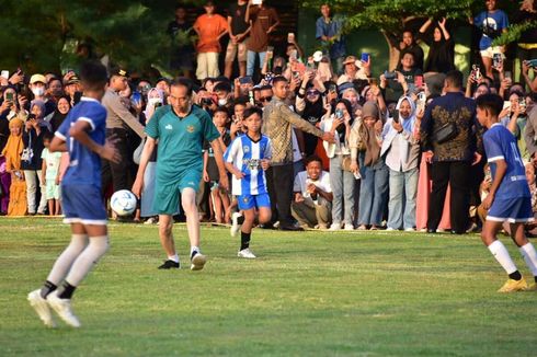 Jokowi Harap Timnas Indonesia Cetak Banyak Gol Lawan Yordania Malam Ini