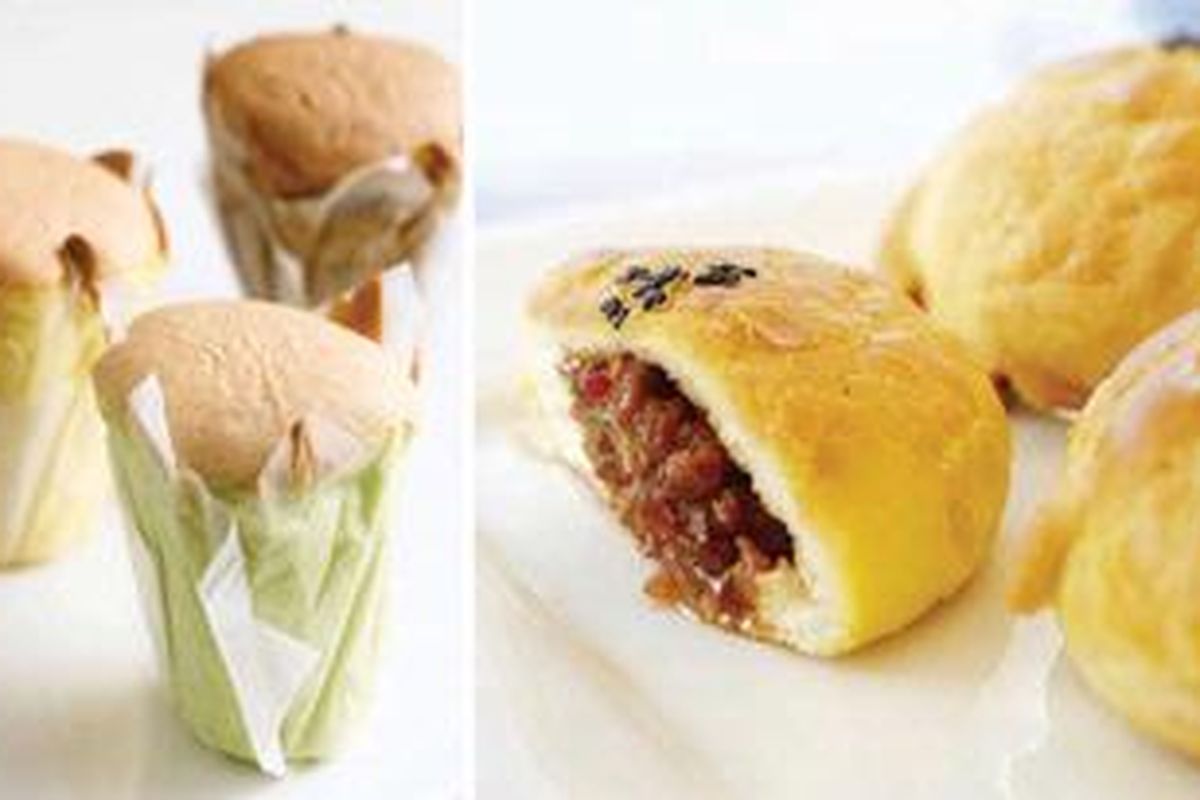 Hong Kong Cup Cake dan Hong Kong Bo Lo BBQ Bun, produk baru dan terfavorit  dari Crystal Jade My Bread.