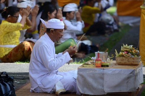 Rangkaian Upacara Hari Suci Galungan, Apa Saja?