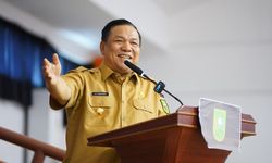 Pemprov Riau Salurkan Bantuan Uang Tunai Rp 3 Miliar untuk Sumbar, Sumut, dan Aceh