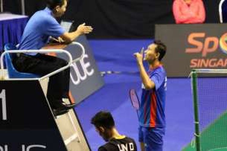 pertandingan Sony Dwi Kuncoro dan Lin dan diwarnai protes