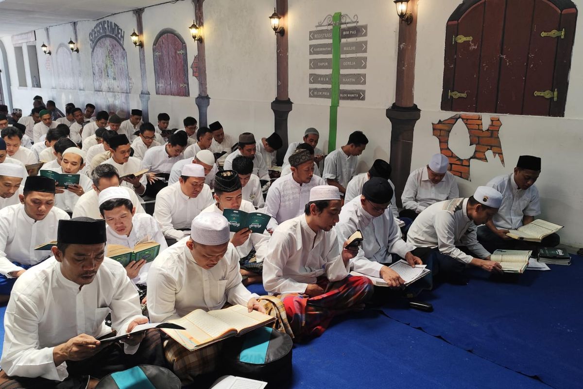 Sedih Jalani Ramadhan di Rutan Salatiga, Warga Binaan Pilih Ikuti Ngaos Al Quran