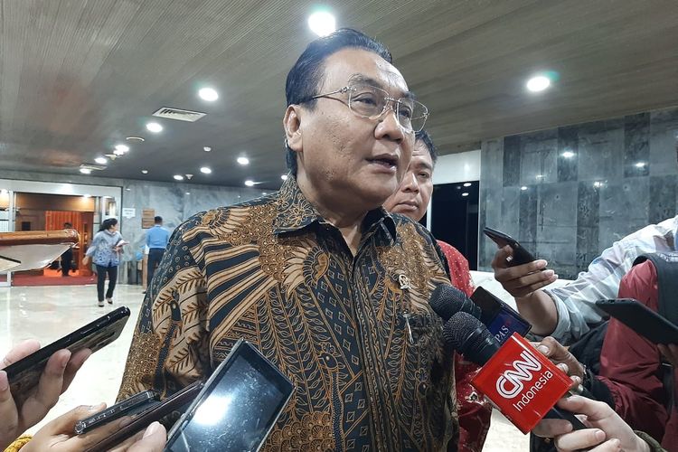 Bambang Wuryanto di DPR, Senayan, Jakarta, Kamis (12/12/2019)