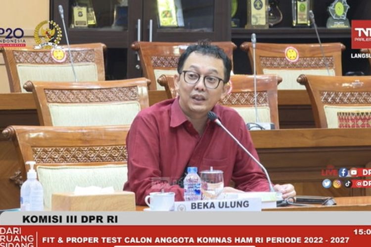 Komisioner Komnas HAM Beka Ulung Hapsara mengikuti fit and proper test calon Anggota Komnas HAM 2022-2027 di Komisi III DPR, Gedung DPR RI, Senayan, Jakarta, Jumat (30/9/2022)