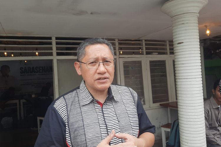 Ketua Umum Partai Kebangkitan Nusantara (PKN) Anas Urbaningrum usai mengisi acara sarasehan bersama HMI Cabang Blora, di Blora, Jawa Tengah, Jumat (2/2/2024)
