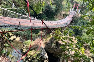 Jembatan di Pangandaran Rusak Saat Diresmikan Bupati, Kades: Mata Saya Merem Melek