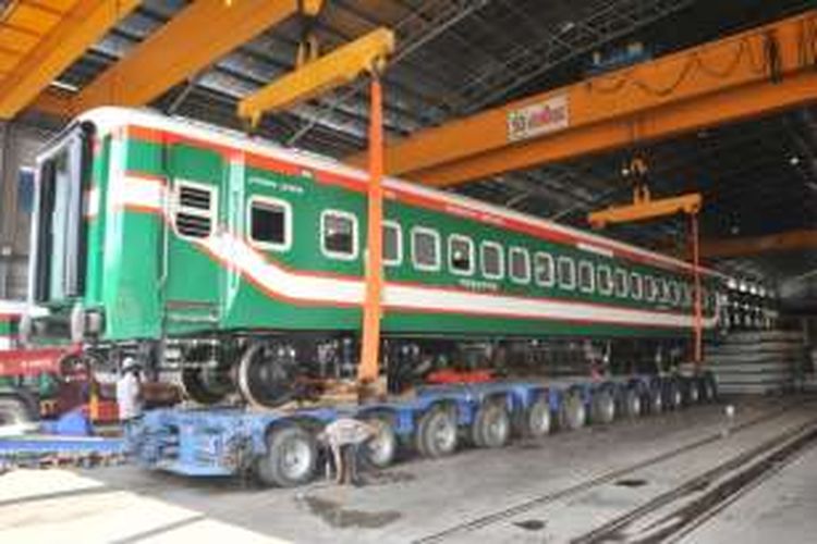 Inilah salah satu gerbong kereta api pesanan negara Banglades buatan PT INKA