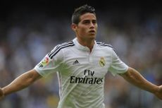 James Rodriguez Jadi Model Pakaian Dalam